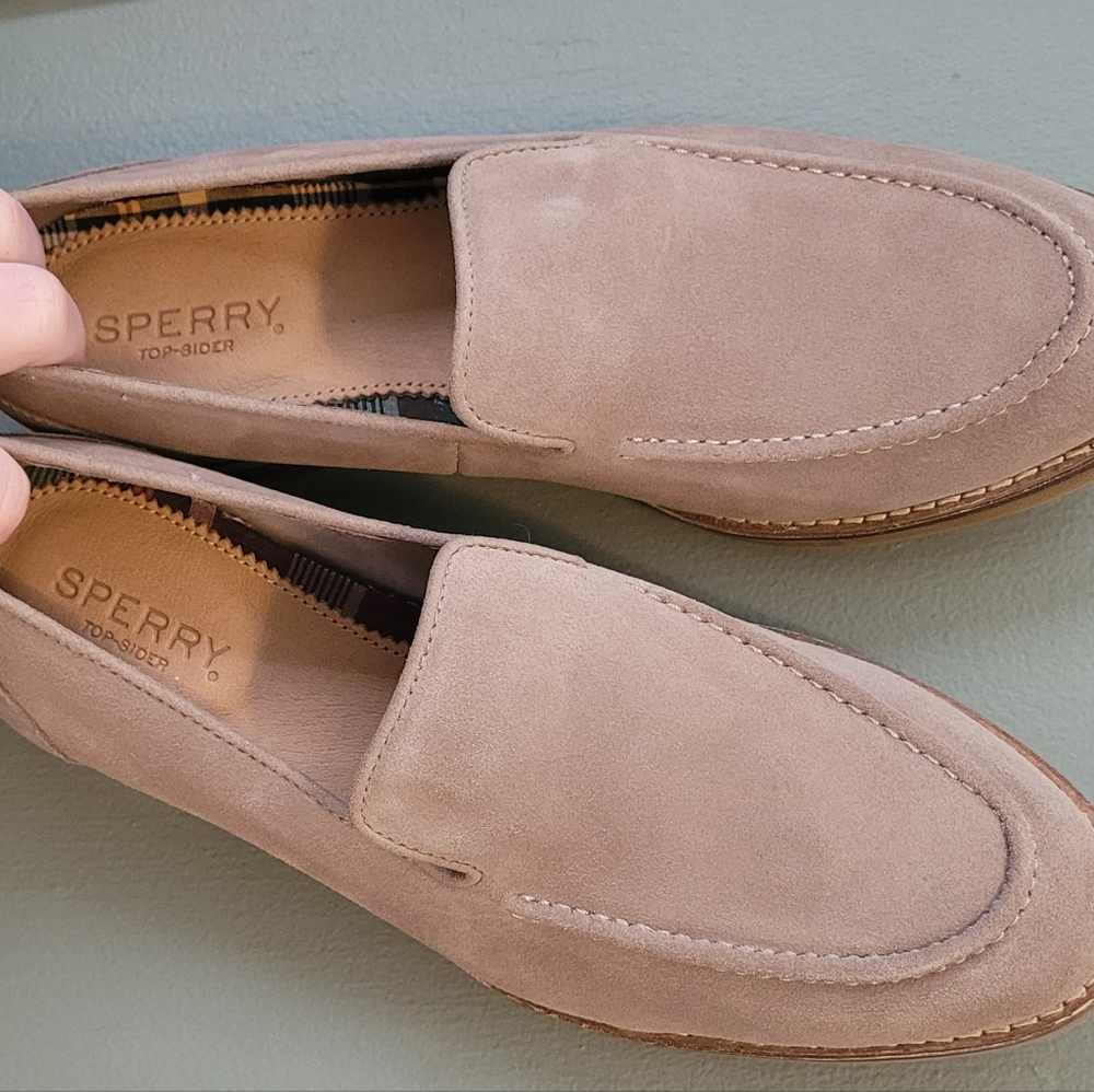 Sperry Loafer